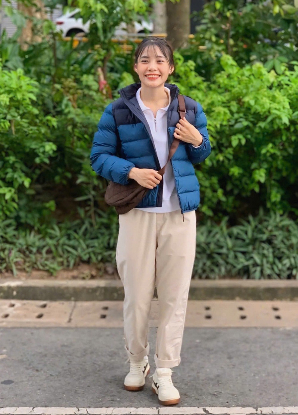 Синя зимня куртка Uniqlo