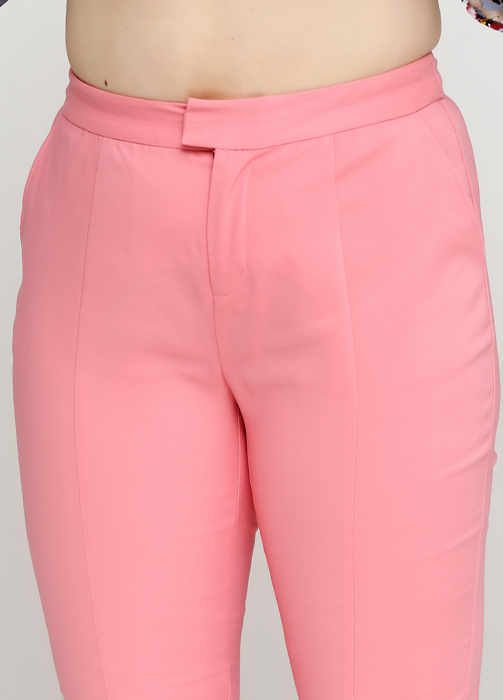 Светло-розовые кэжуал демисезонные зауженные брюки Friendtex