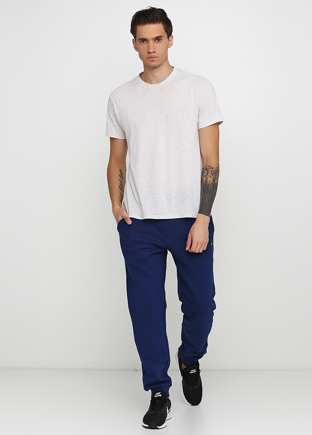 Темно-синие спортивные демисезонные джоггеры брюки Calvin Klein