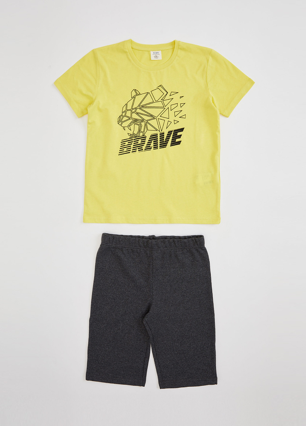 Жовтий демісезонний піжама (футболка, шотри) DeFacto