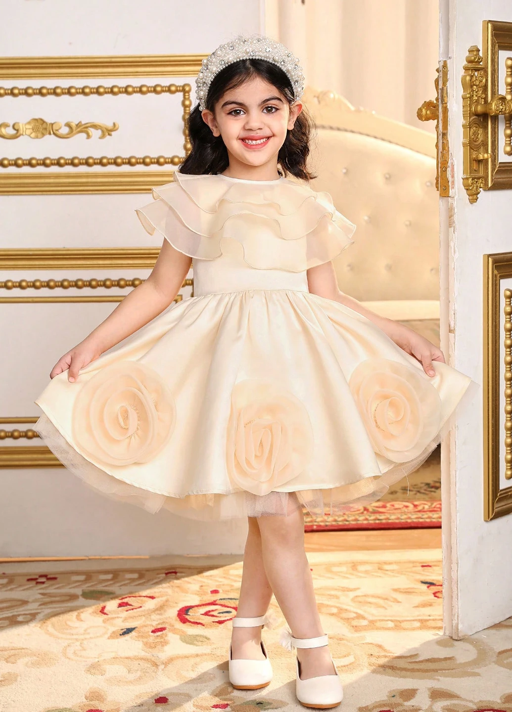 Кремовое платье SHEIN (367435693)