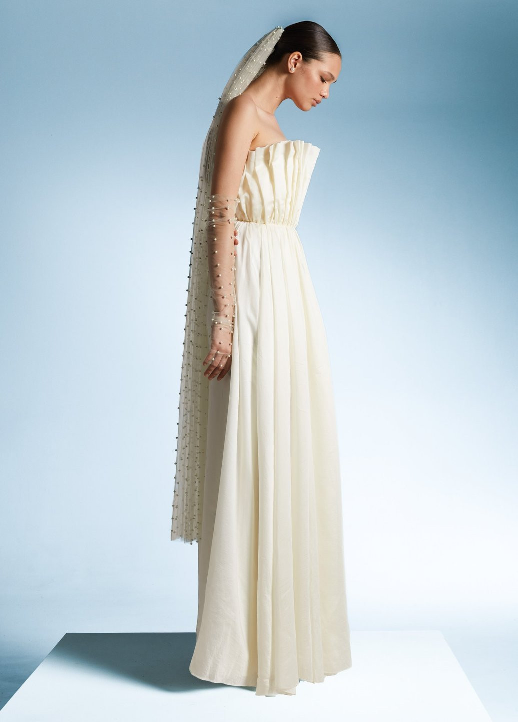 Молочна кежуал сукня в грецькому стилі Gepur однотонна