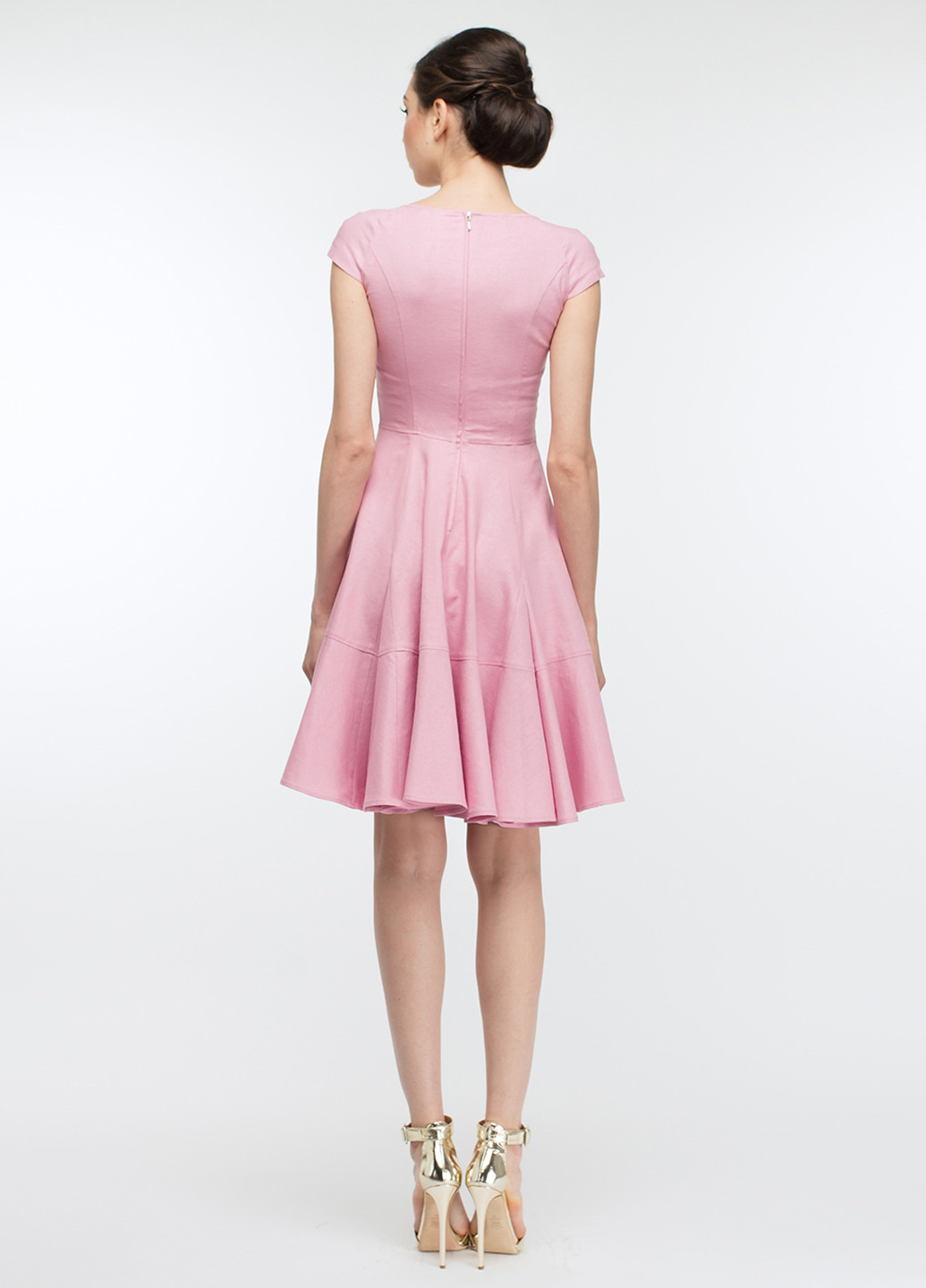 Розовое кэжуал платье BGL однотонное