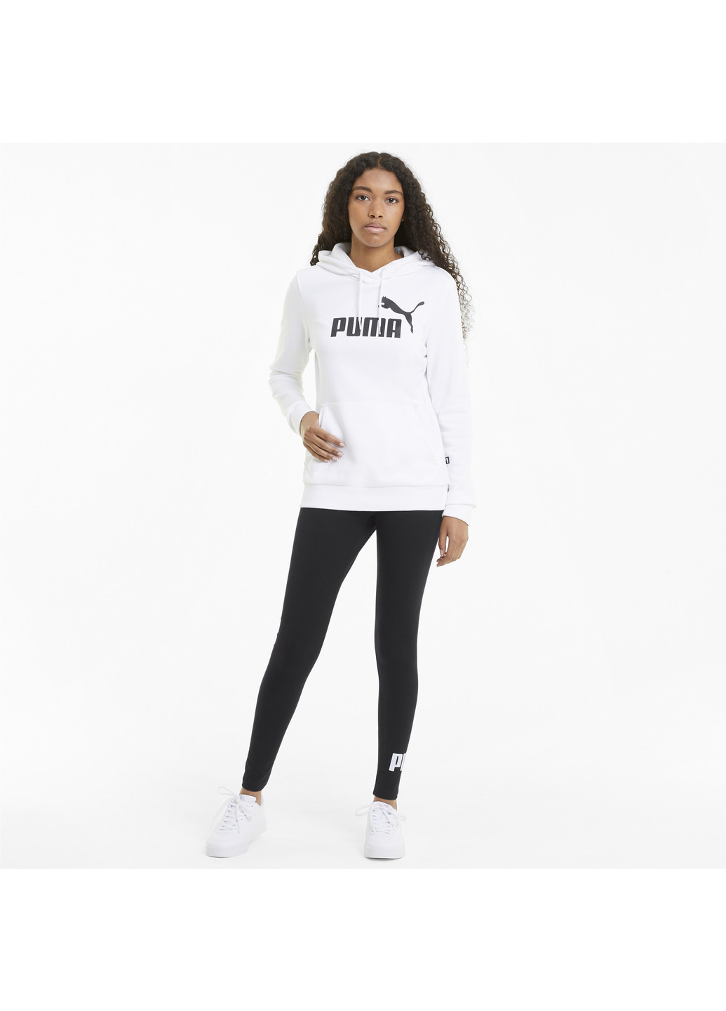 Черные демисезонные леггинсы essentials logo women's leggings Puma