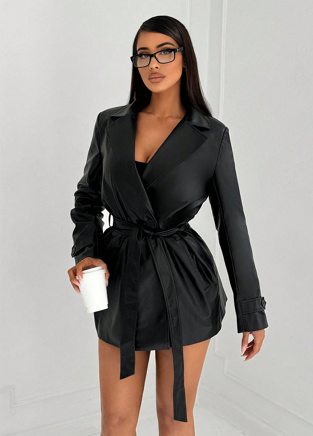 Черное демисезонное Пальто однобортное SHEIN