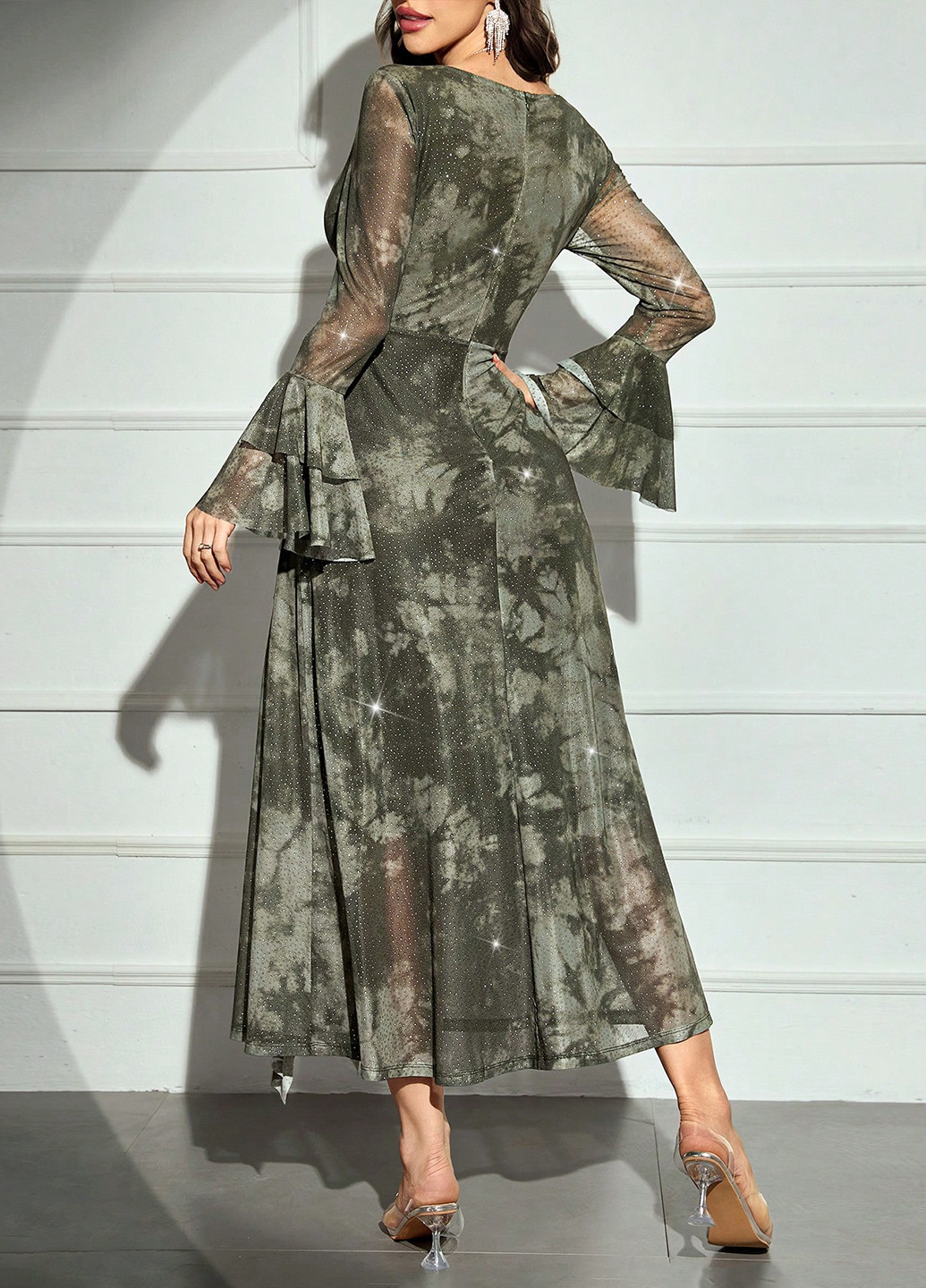 Сіро-зелена вечірня сукня з спідницею-сонце SHEIN тай-дай