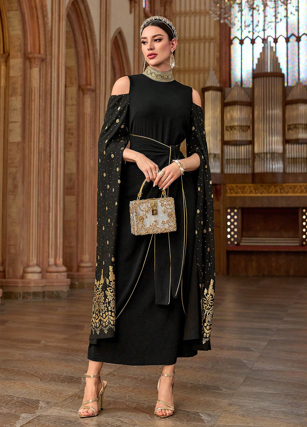 Чорна вечірня сукня силуетна, сукня-кейп SHEIN з орнаментом