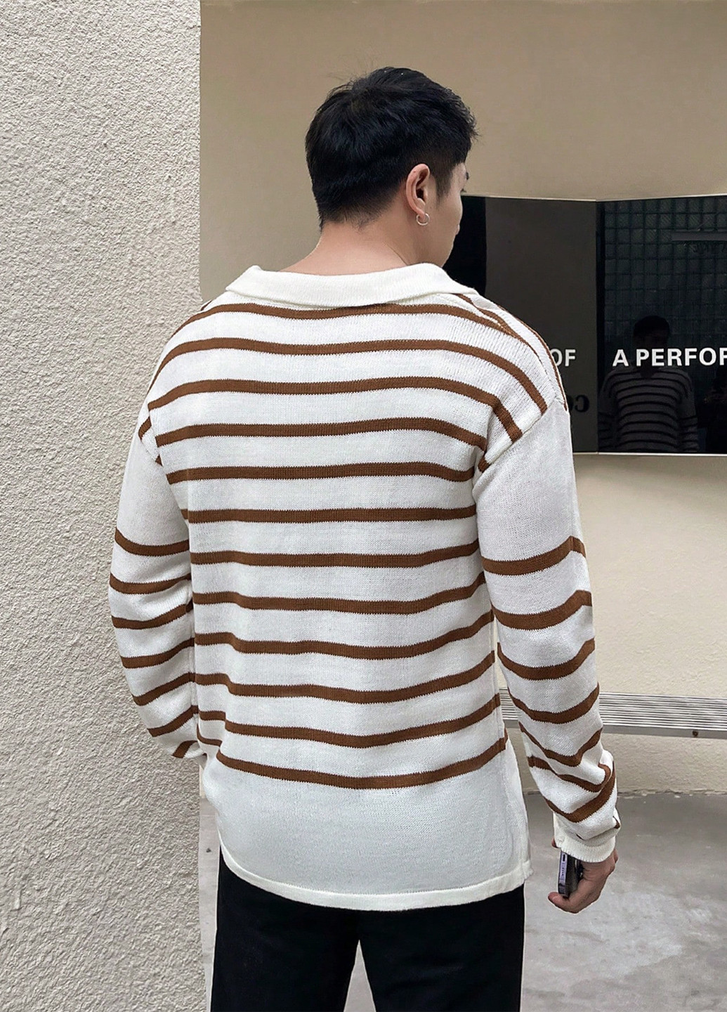 Білий демісезонний светр SHEIN