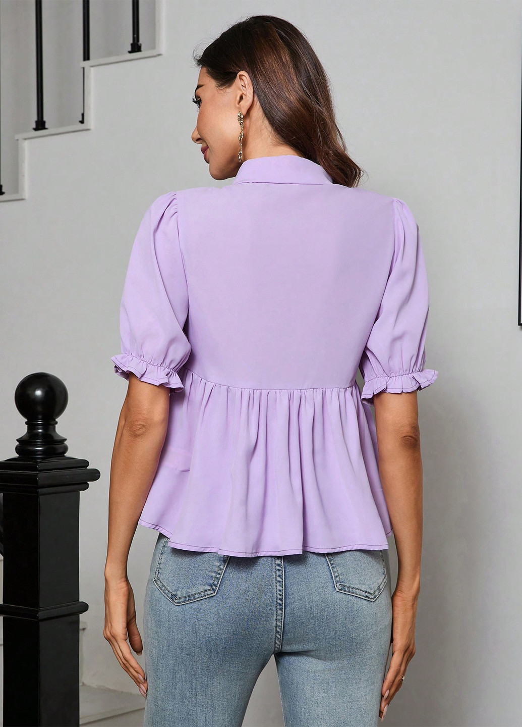 Бузкова блуза з баскою SHEIN