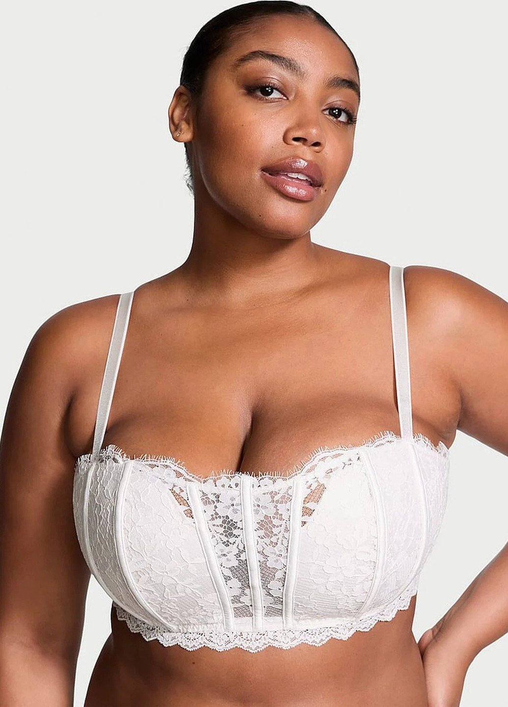 Молочный демисезонный комплект (бюстгальтер, трусики) Victoria's Secret