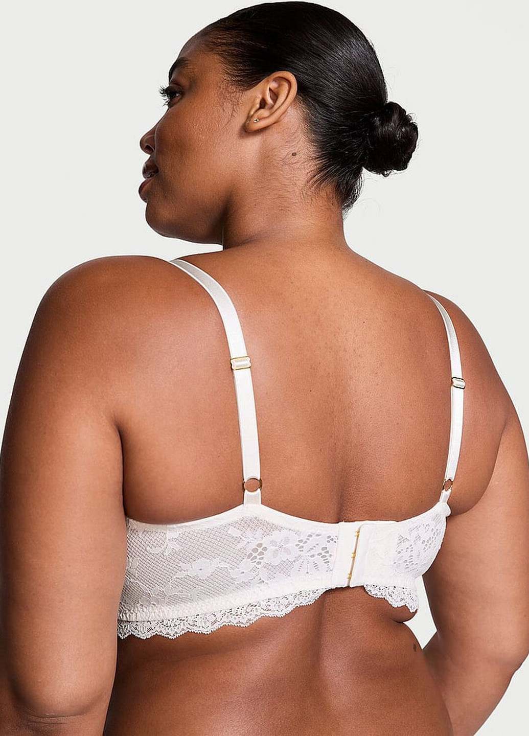 Молочный демисезонный комплект (бюстгальтер, трусики) Victoria's Secret