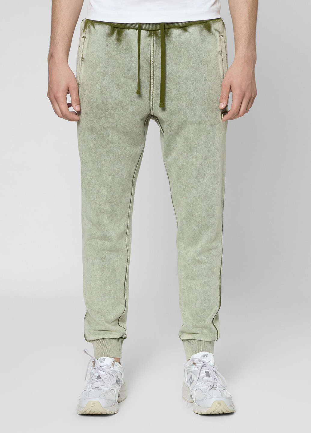 Зеленые спортивные демисезонные джоггеры брюки PRPY