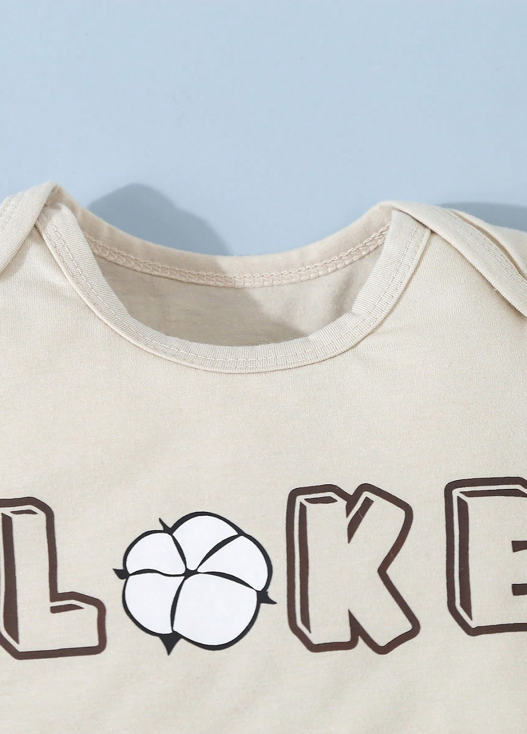 Світло-бежевий демісезонний комплект (ромпер, боді, шапка, повзунки) SHEIN