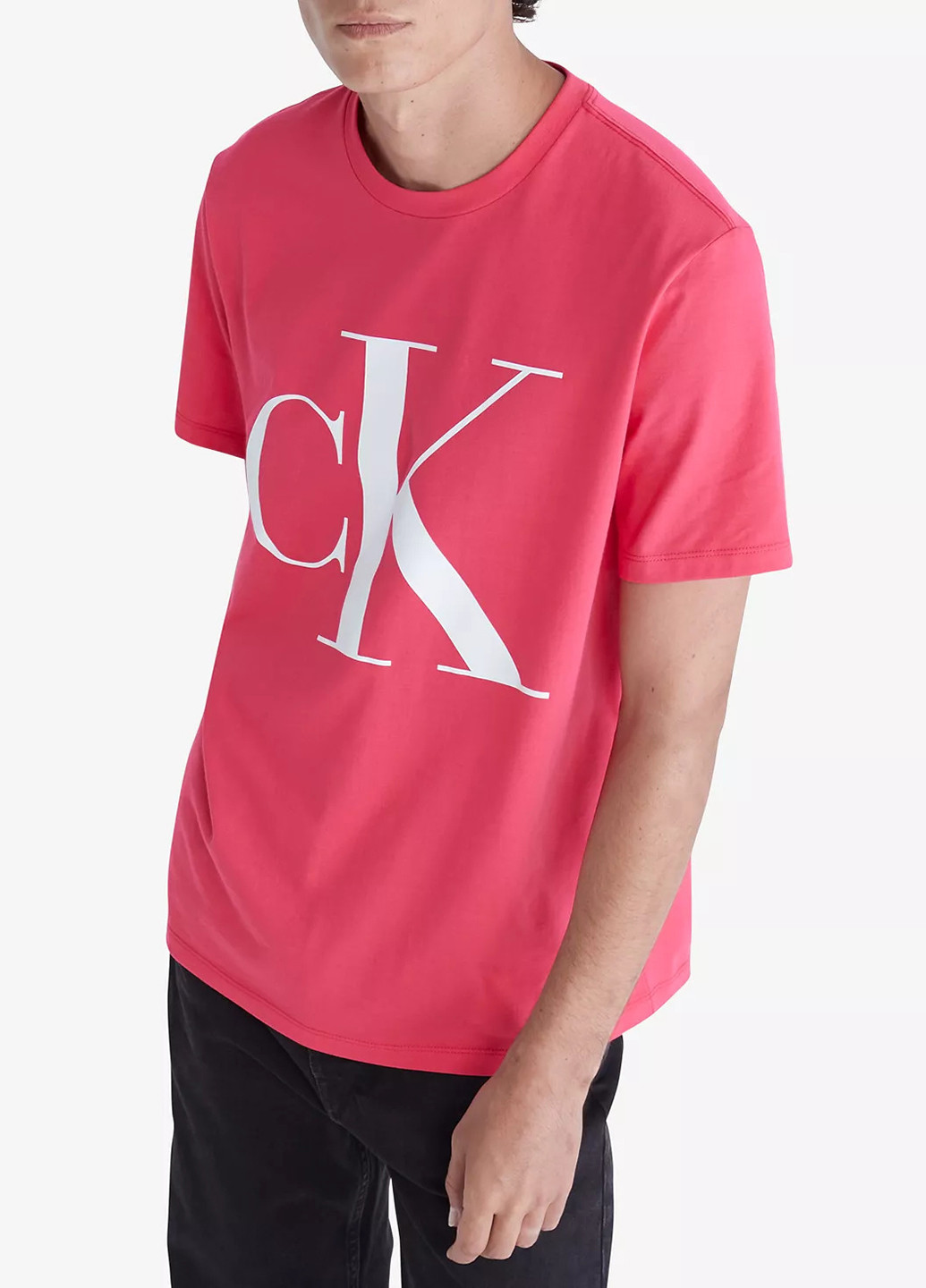 Розовая футболка Calvin Klein