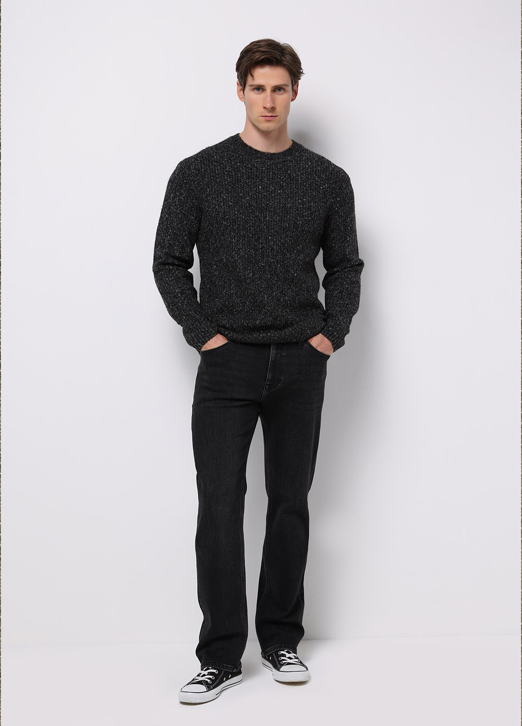 Черный зимний джемпер джемпер Colin's