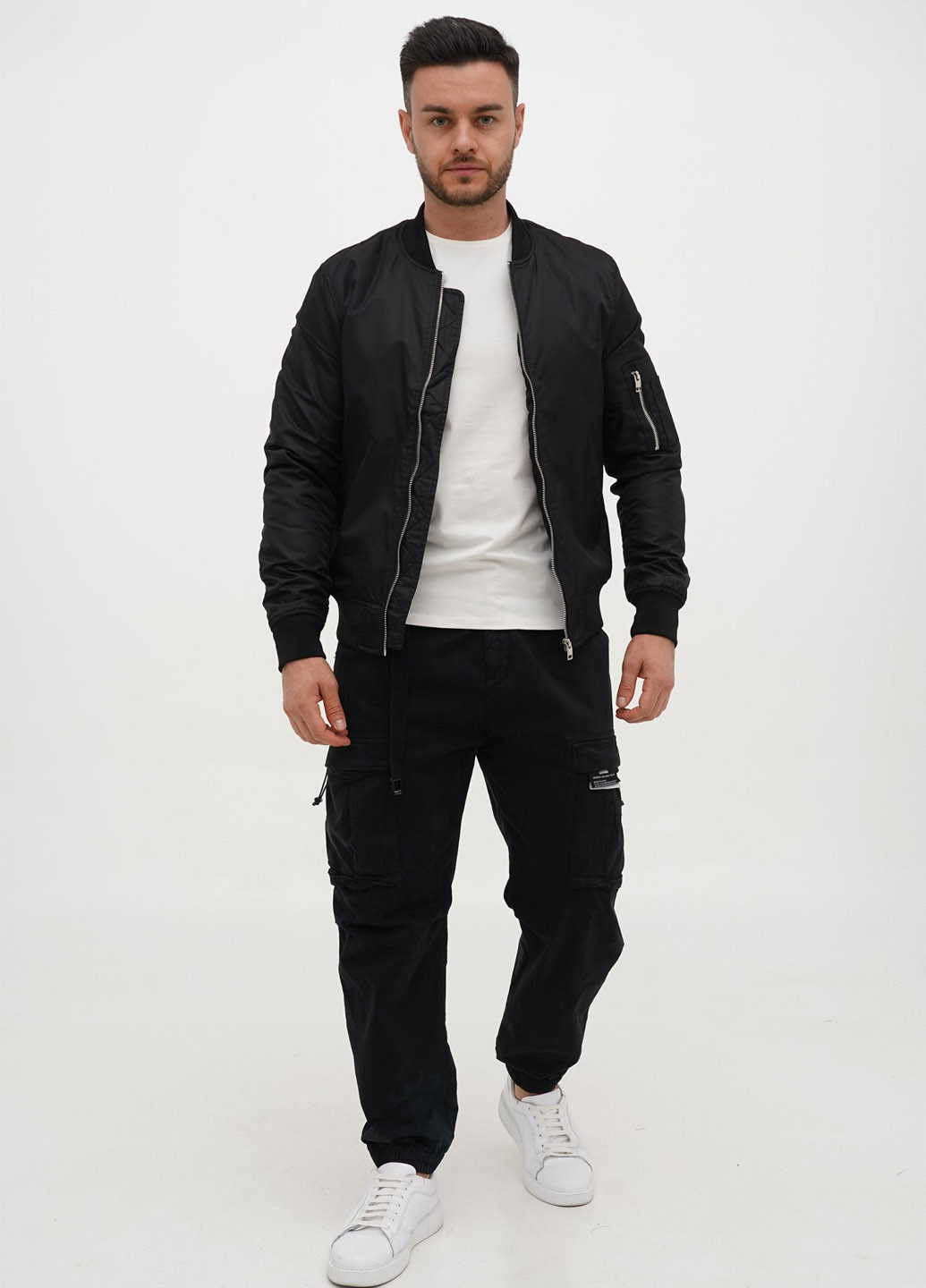 Чорна демісезонна куртка Trend Collection