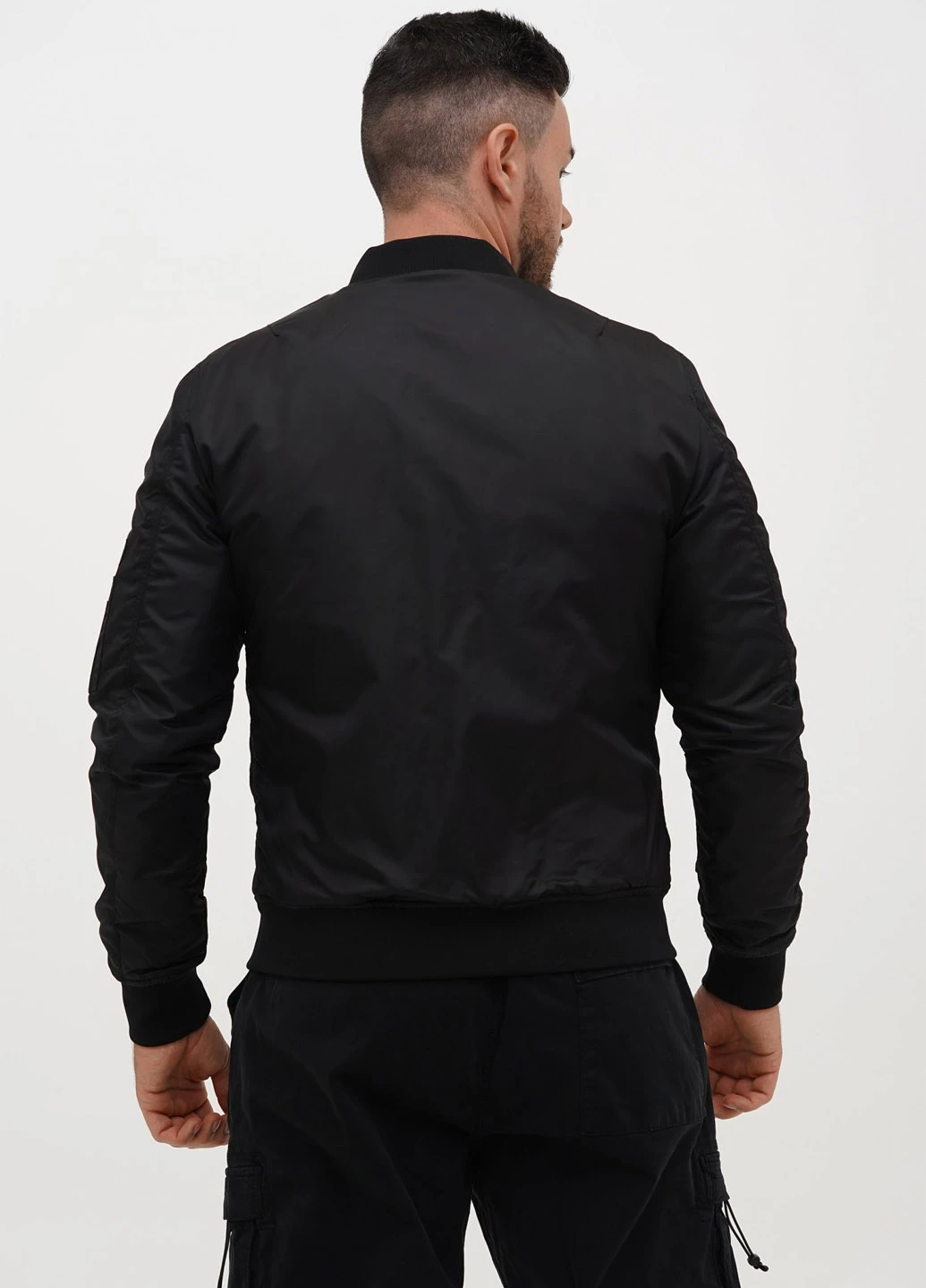 Чорна демісезонна куртка Trend Collection