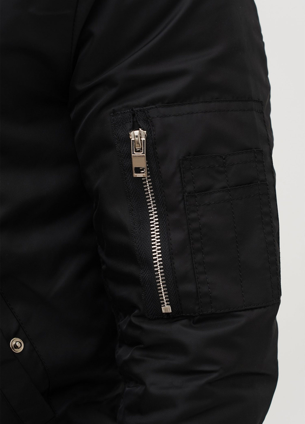 Чорна демісезонна куртка Trend Collection