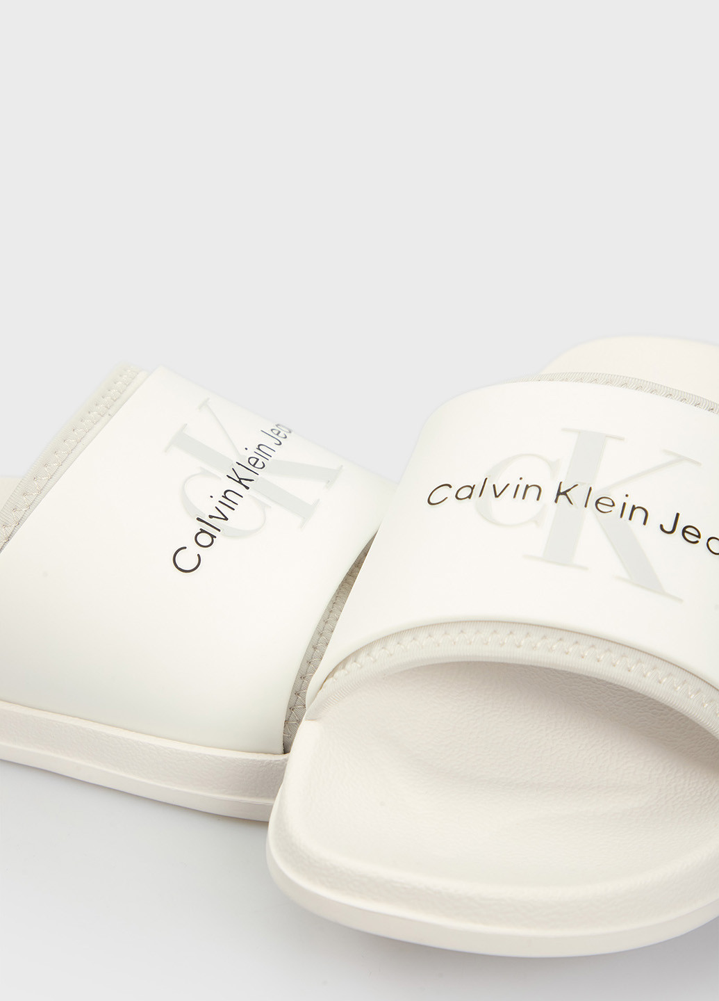 Белые кэжуал шлепанцы Calvin Klein Jeans