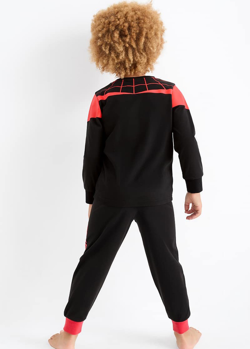 Черный демисезонный домашний лонгслив C&A персонажи