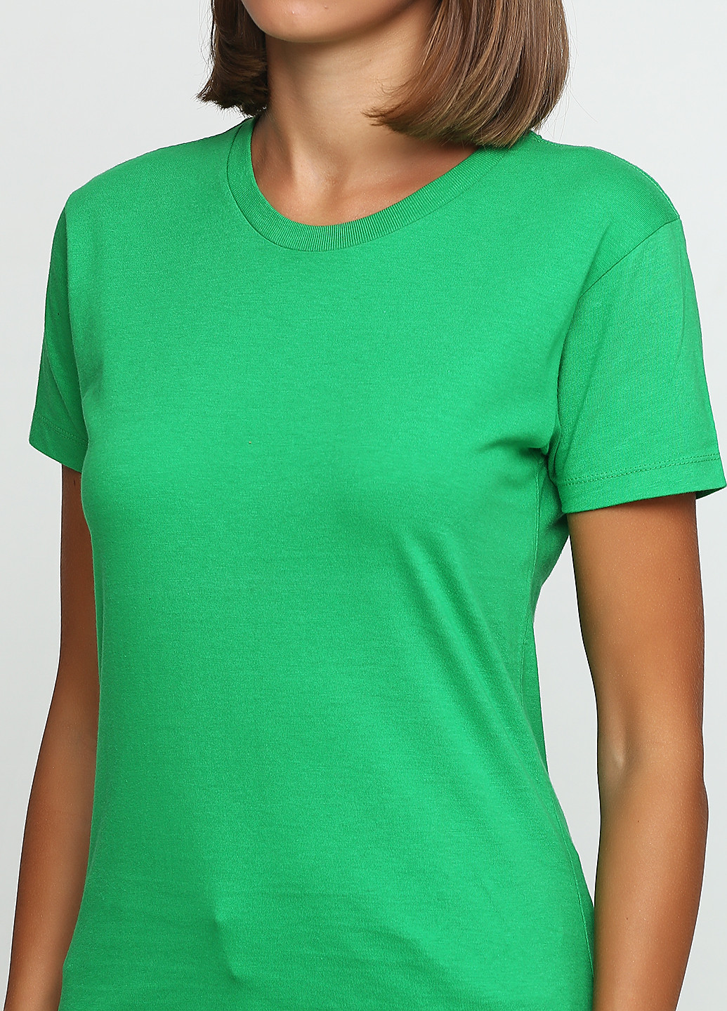 Зеленая летняя футболка BDG