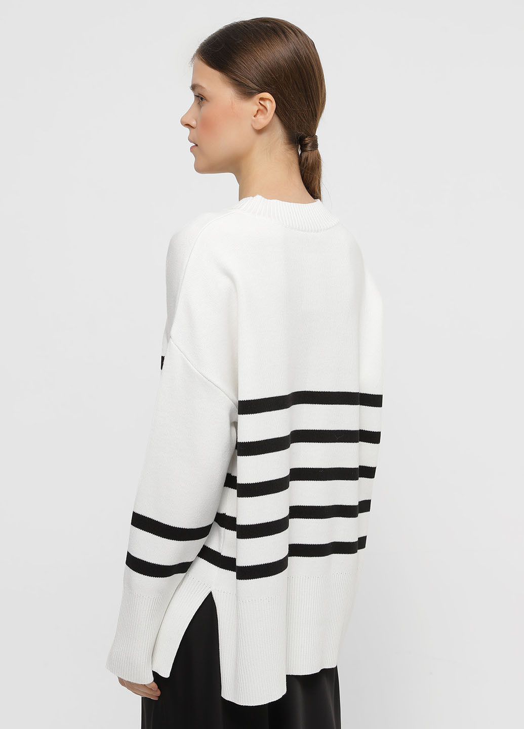 Молочный демисезонный свитер джемпер Braska 061/388