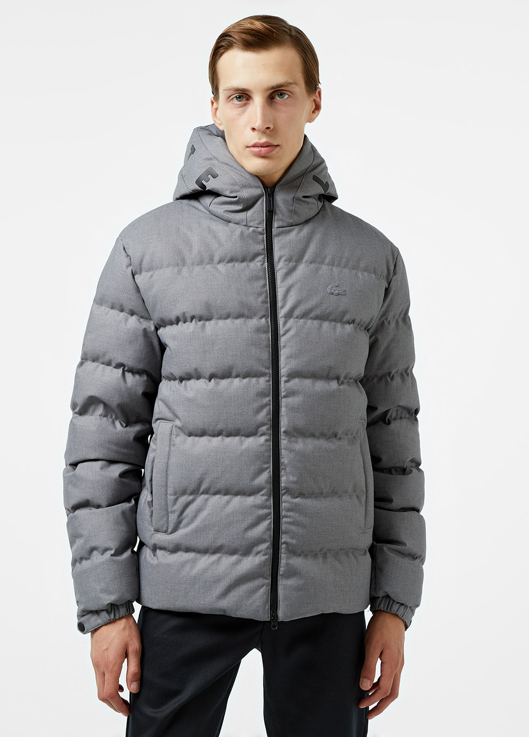 Серая зимняя куртка Lacoste