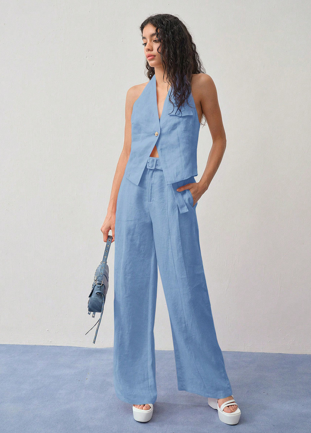 Светло-синяя блуза SHEIN