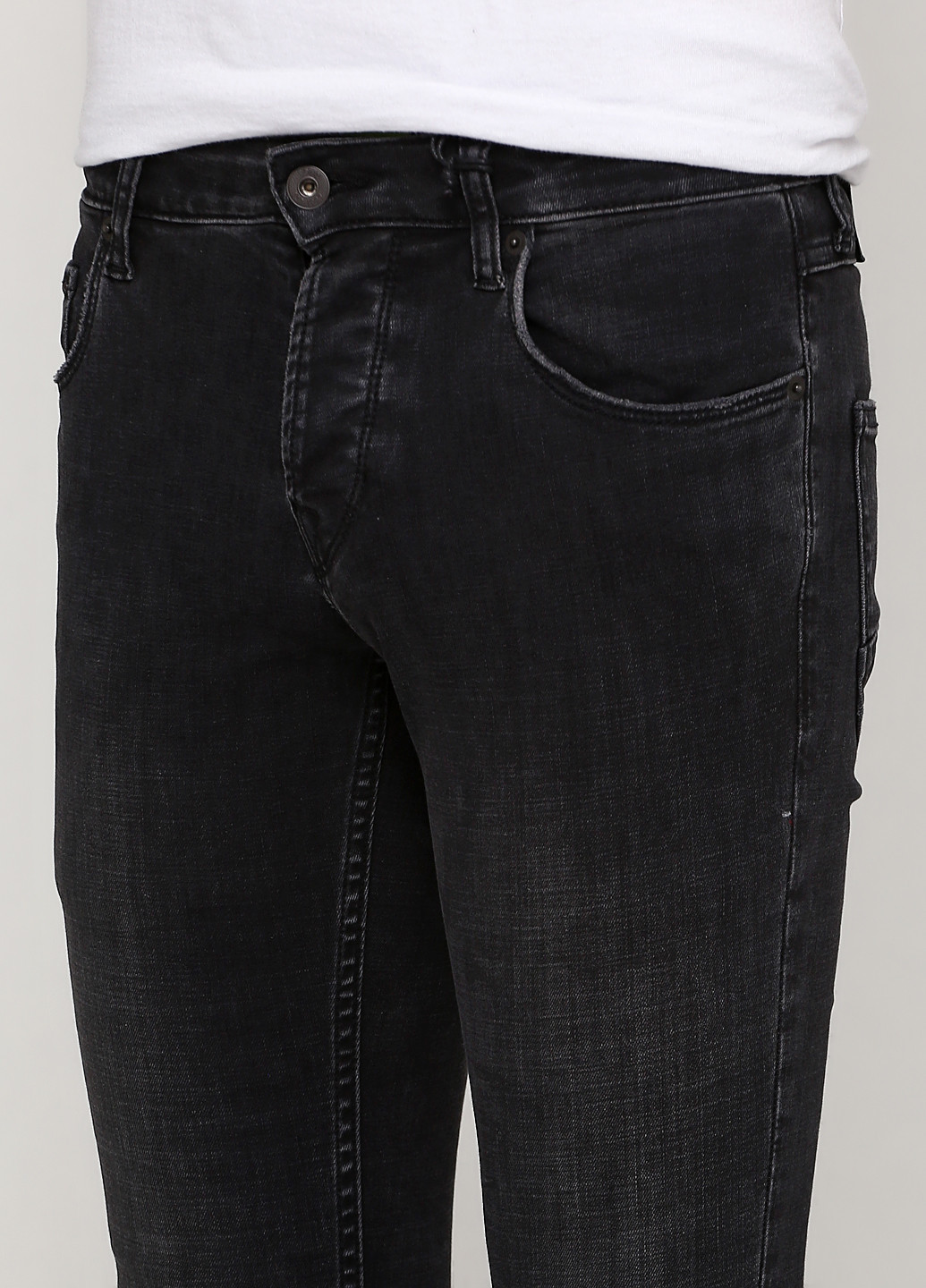 Черные демисезонные слим джинсы Solid