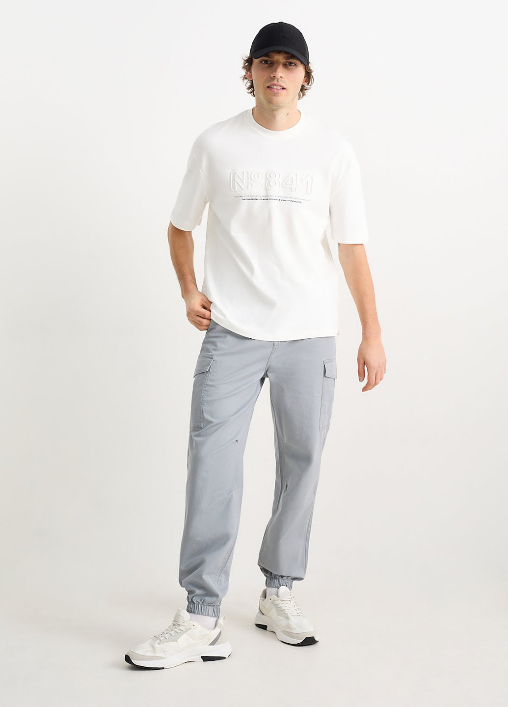 Біла футболка C&A