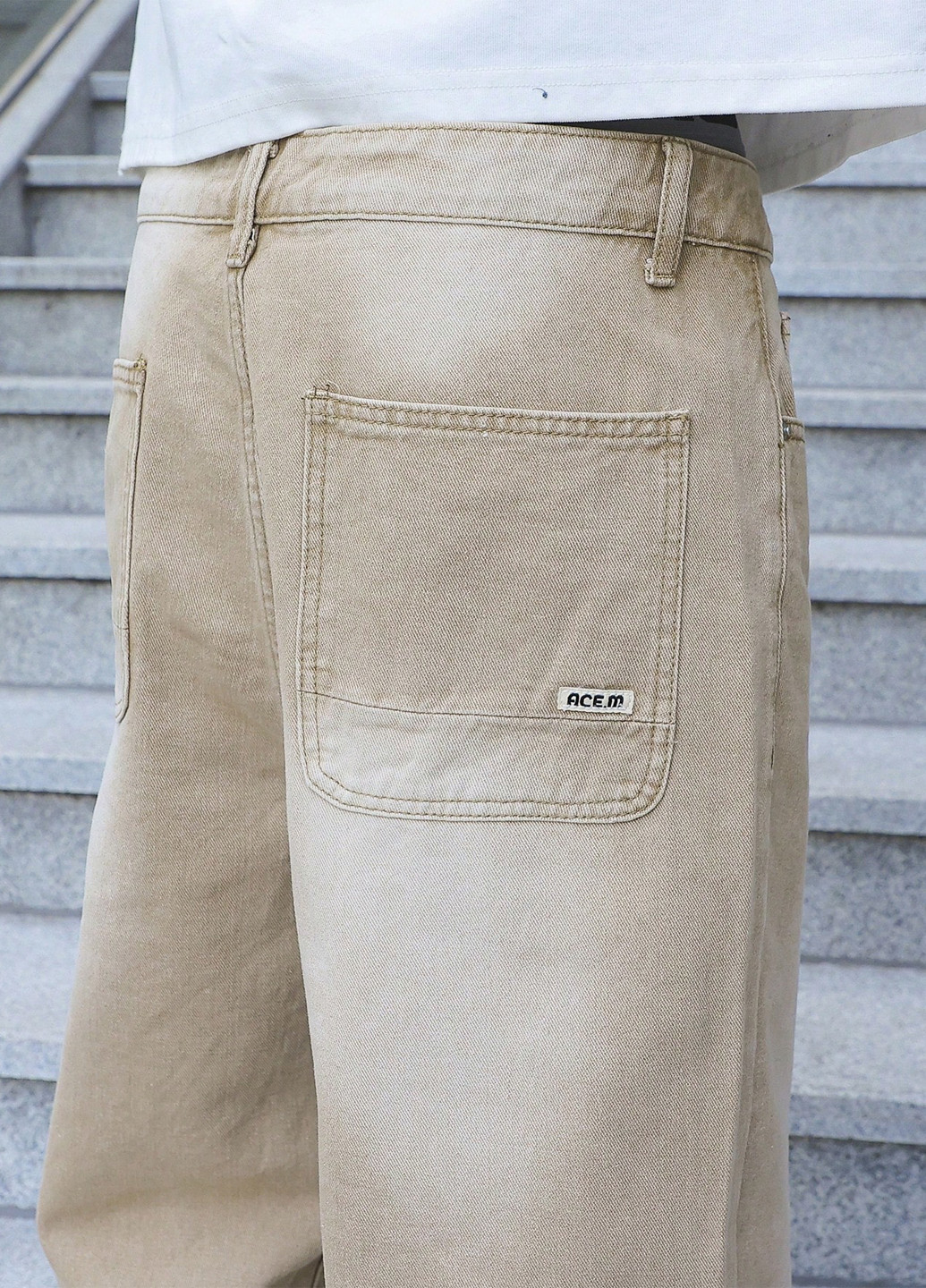 Бежевые демисезонные мешковатые джинсы SHEIN