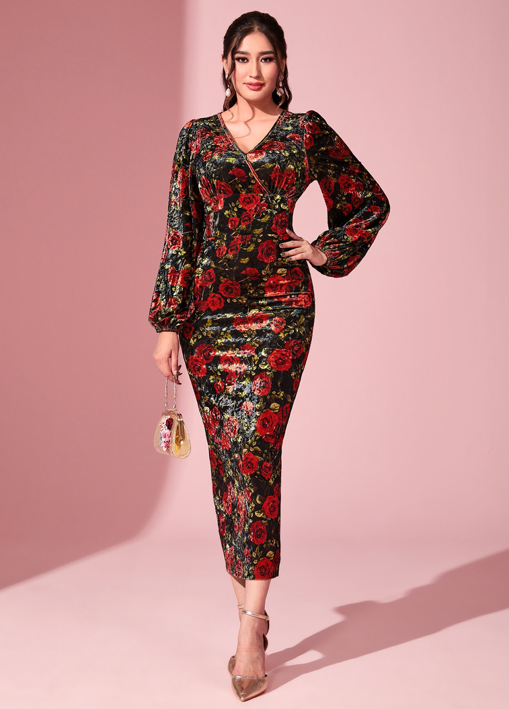 Черное вечернее платье силуэтная, футляр SHEIN розы