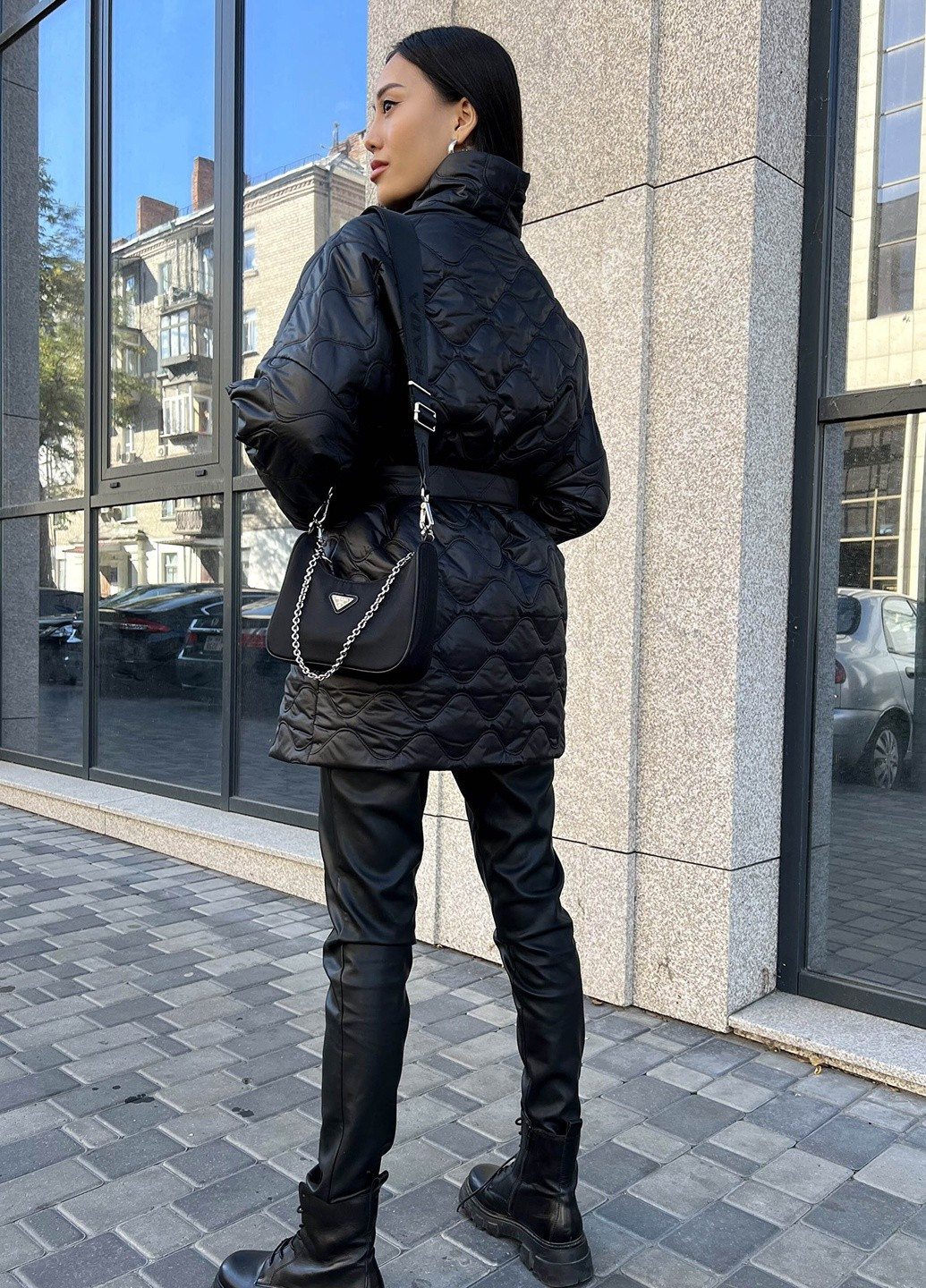 Чорна демісезонна демісезонна куртка Jadone Fashion