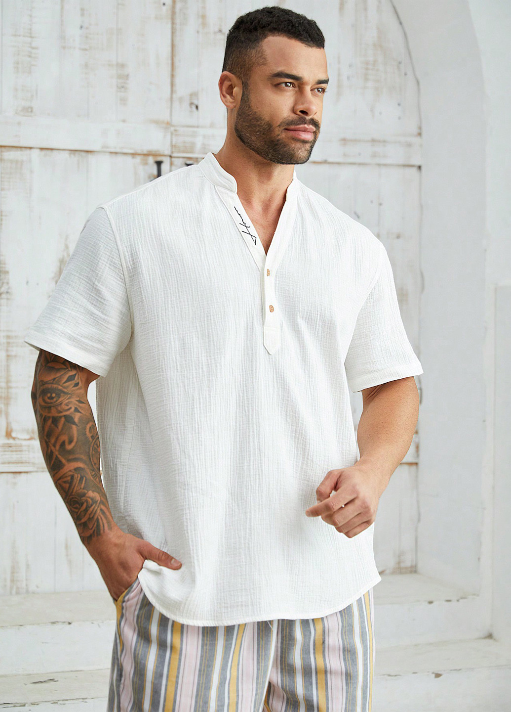 Белая кэжуал рубашка однотонная SHEIN