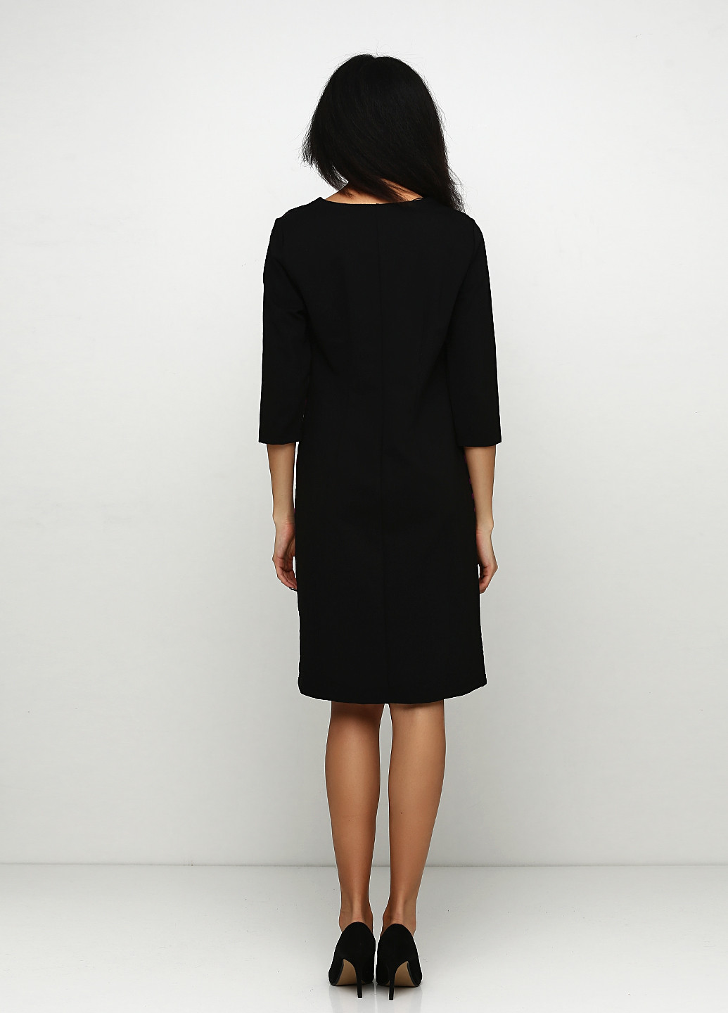 Черное кэжуал платье Brandtex Collection с абстрактным узором