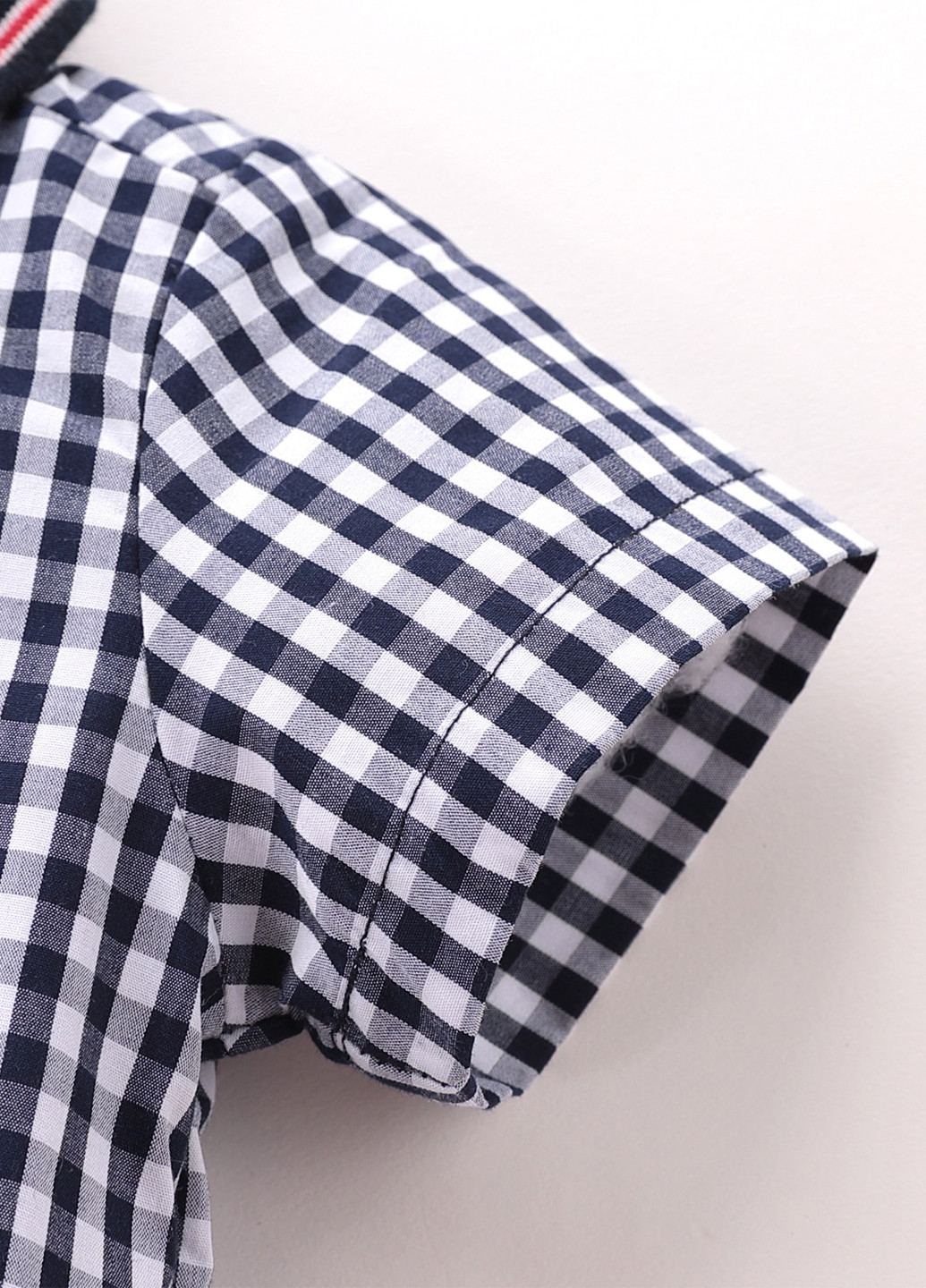 Комбинированный демисезонный комплект (боди, шорты) SHEIN