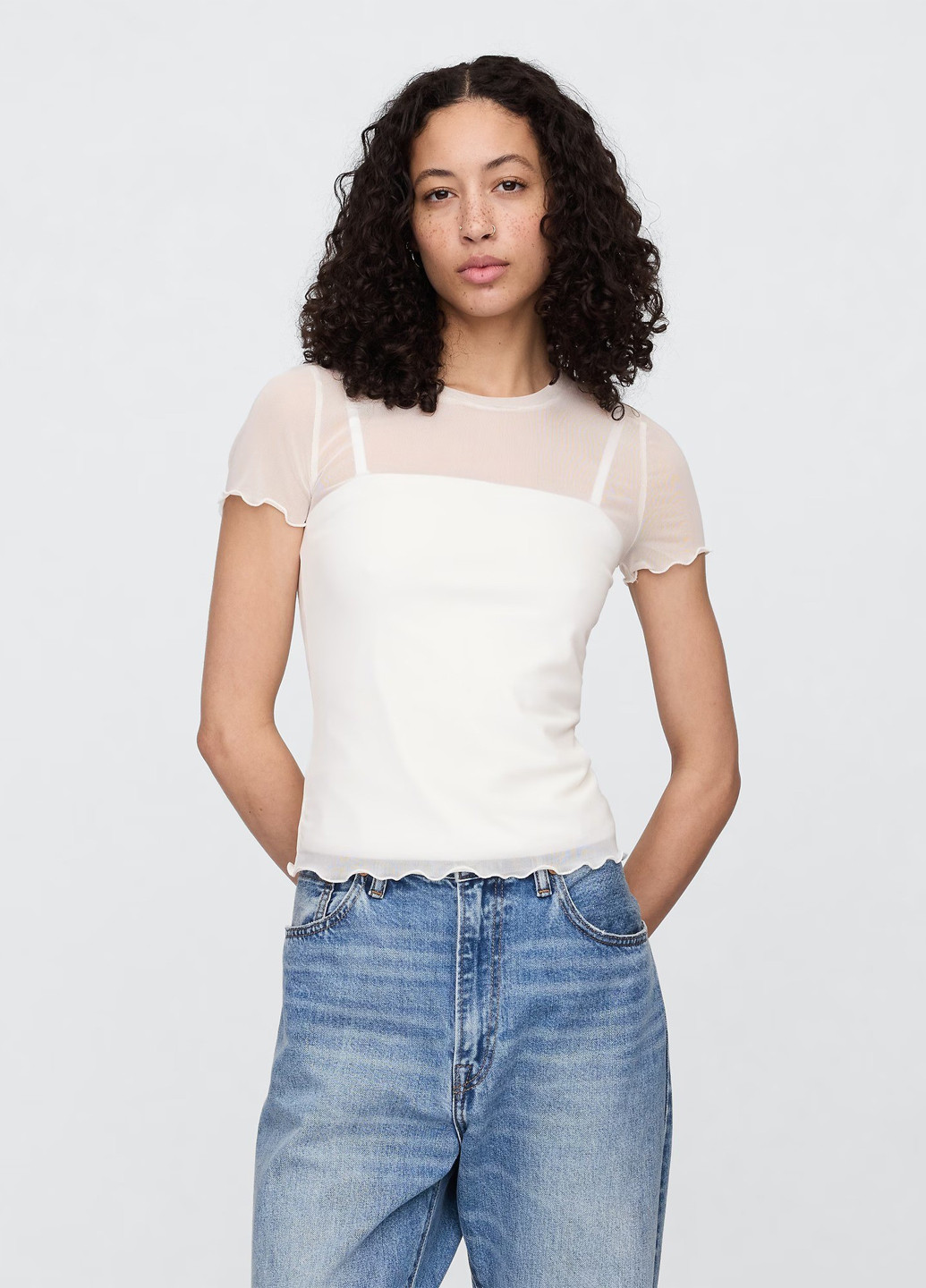 Молочна блуза Gap