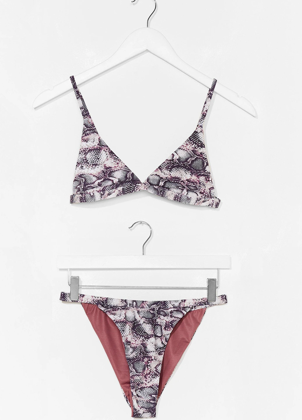 Комбинированный летний купальник (лиф, трусики) бикини Nasty Gal