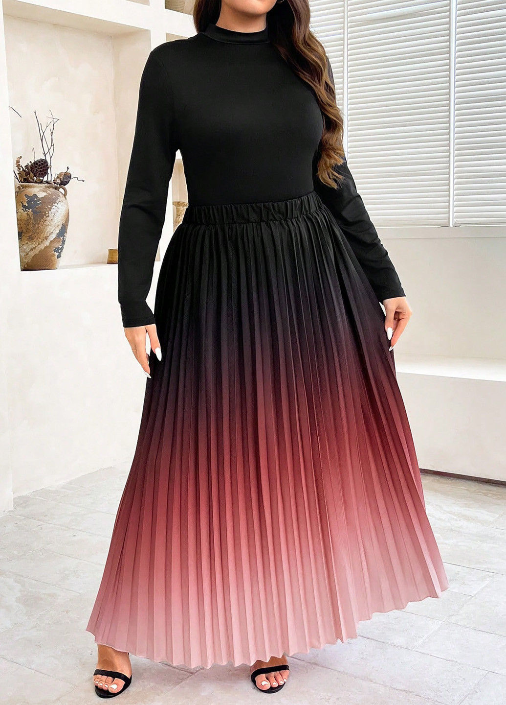 Чорний демісезонний комплект (светр, спідниця) SHEIN