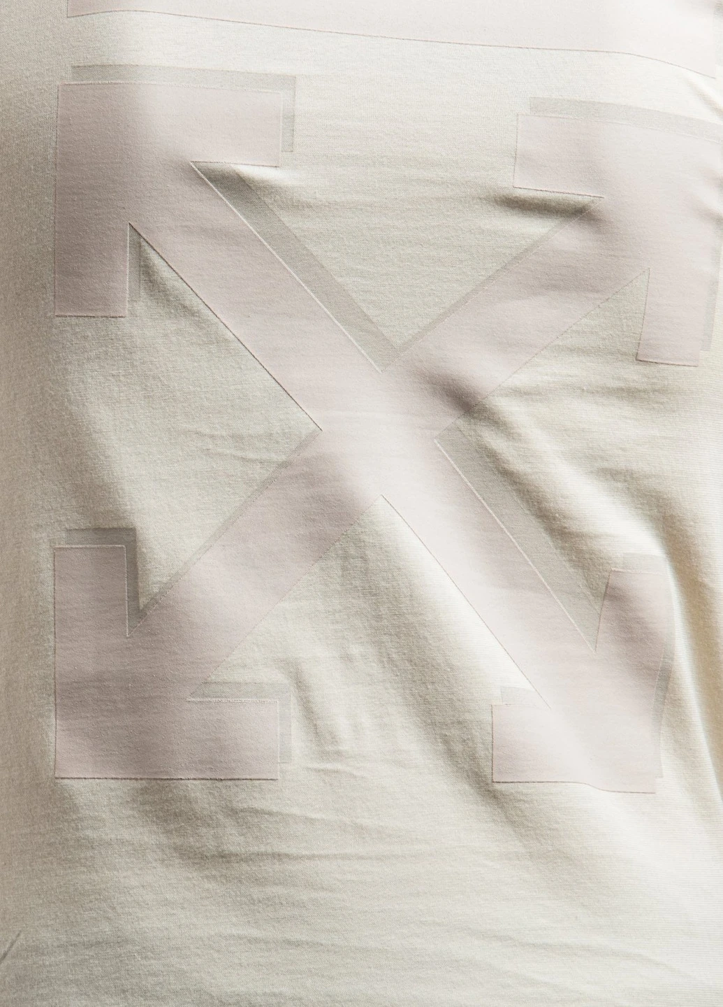 Бежевая черная футболка с принтом на спине Off-White