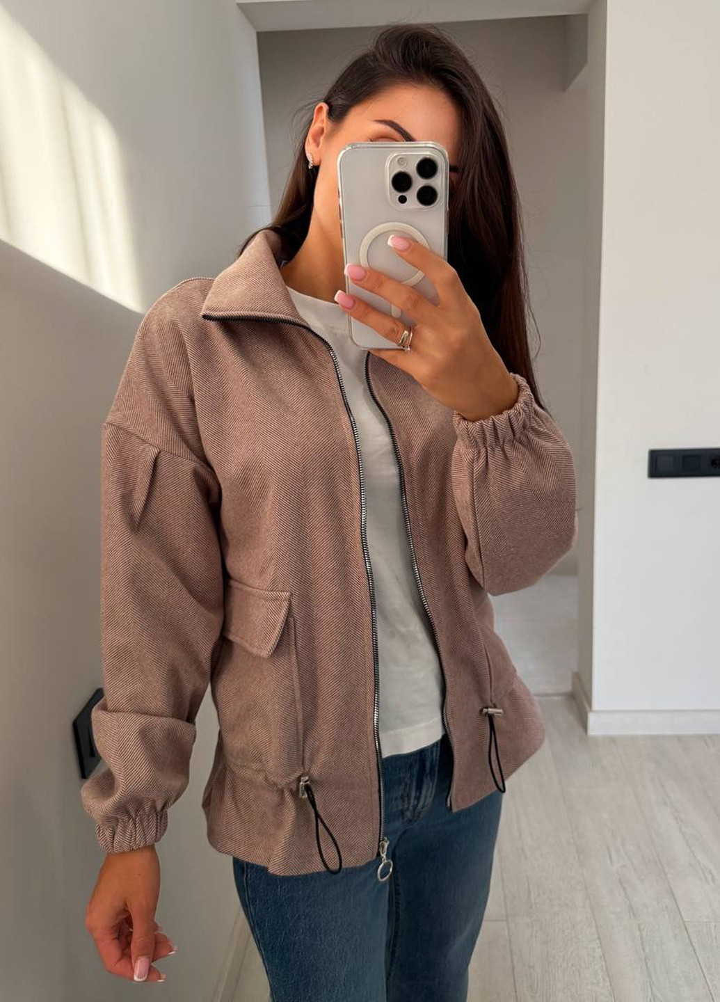 Бежевая демисезонная куртка No Brand