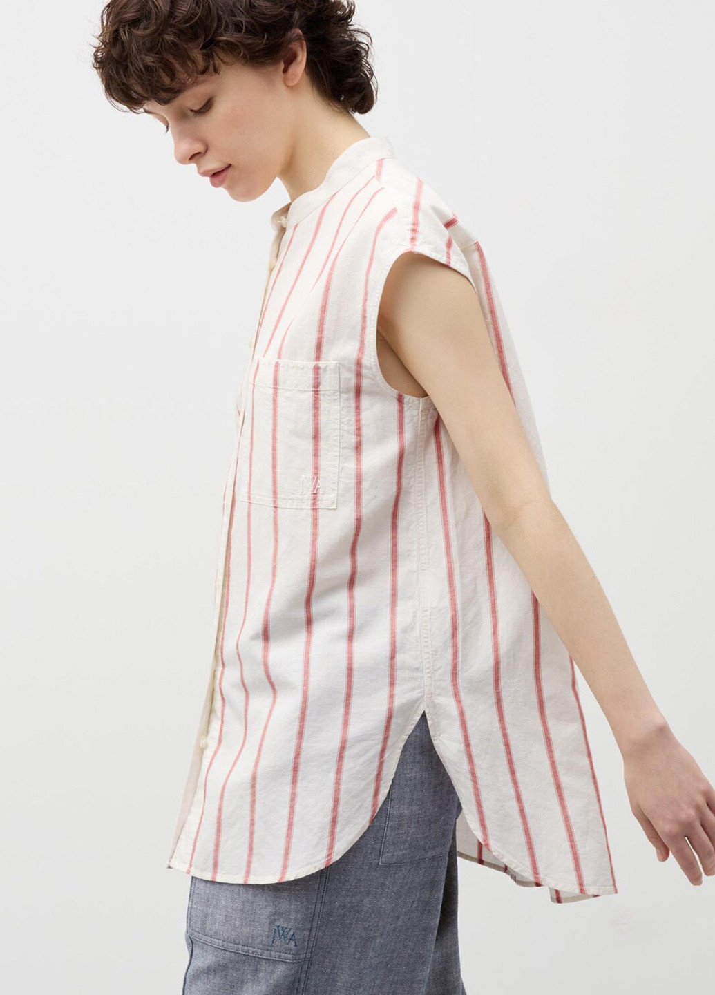 Молочна блуза Uniqlo