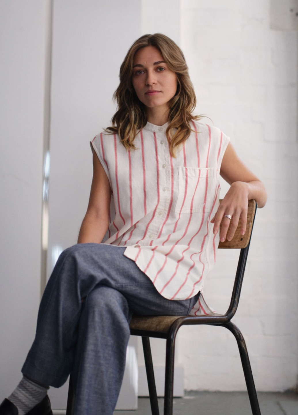 Молочна блуза Uniqlo