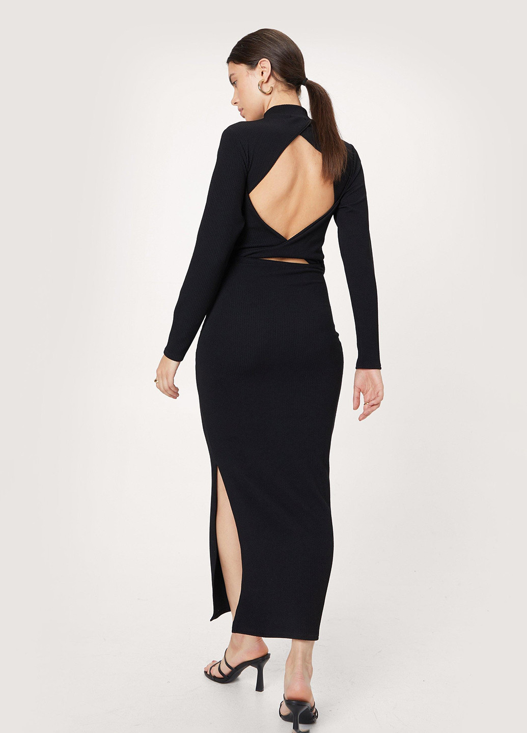 Чорна кежуал сукня сукня-водолазка, з відкритою спиною Nasty Gal однотонна