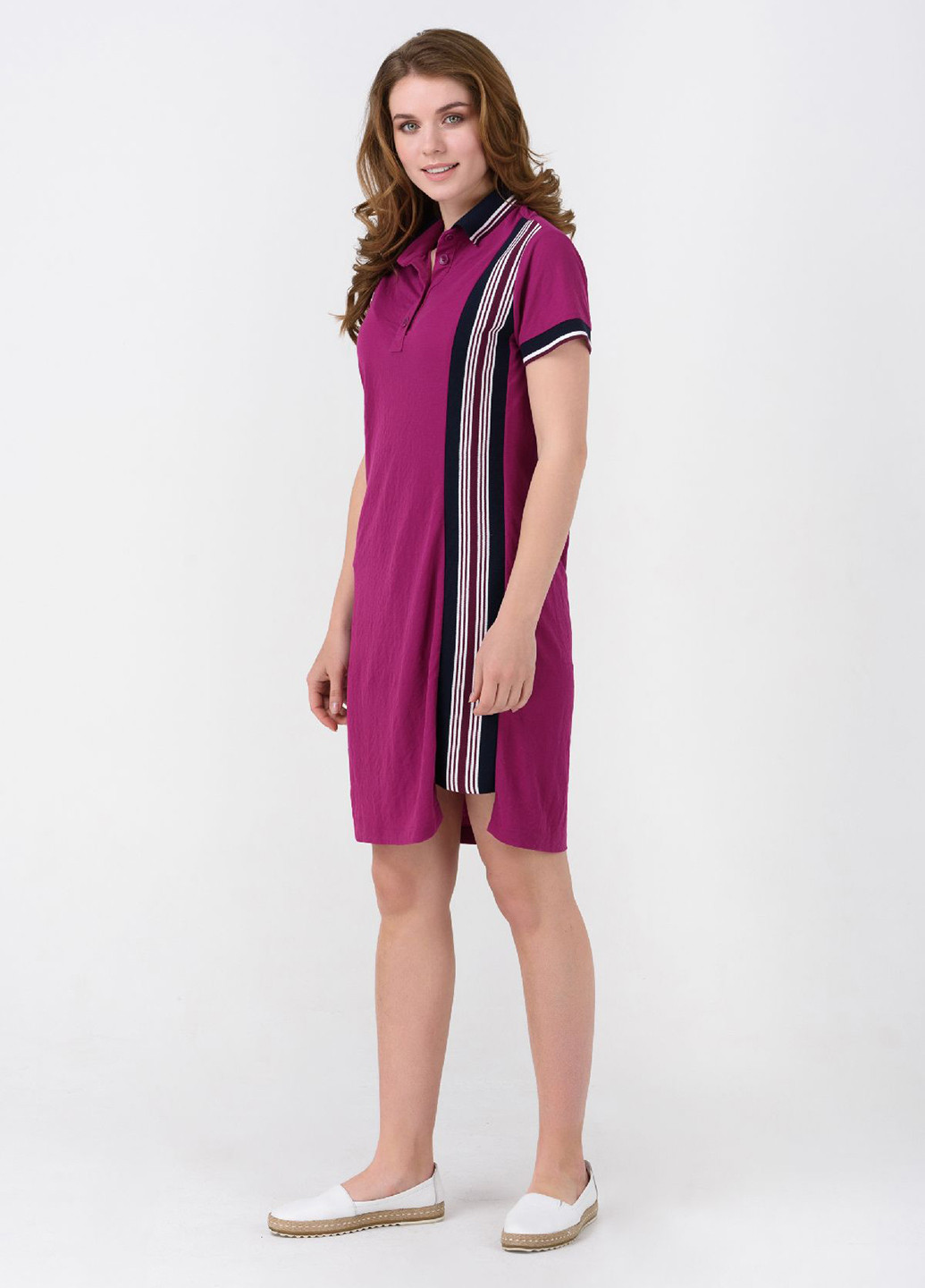 Фуксиновое (цвета Фуксия) кэжуал платье RicaMare однотонное