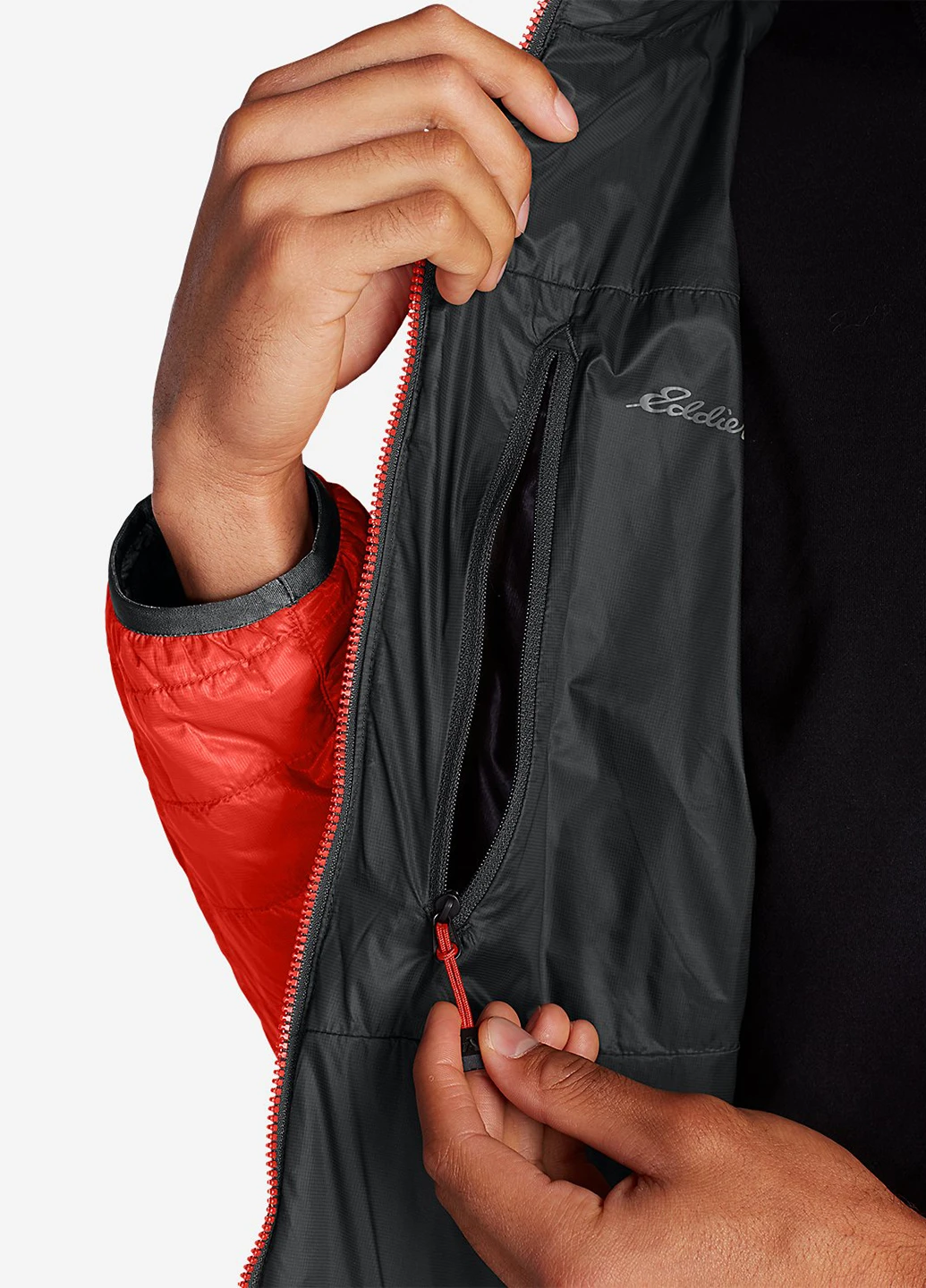 Серая демисезонная куртка Eddie Bauer