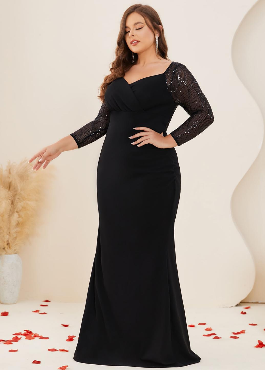 Черное вечернее платье SHEIN однотонное