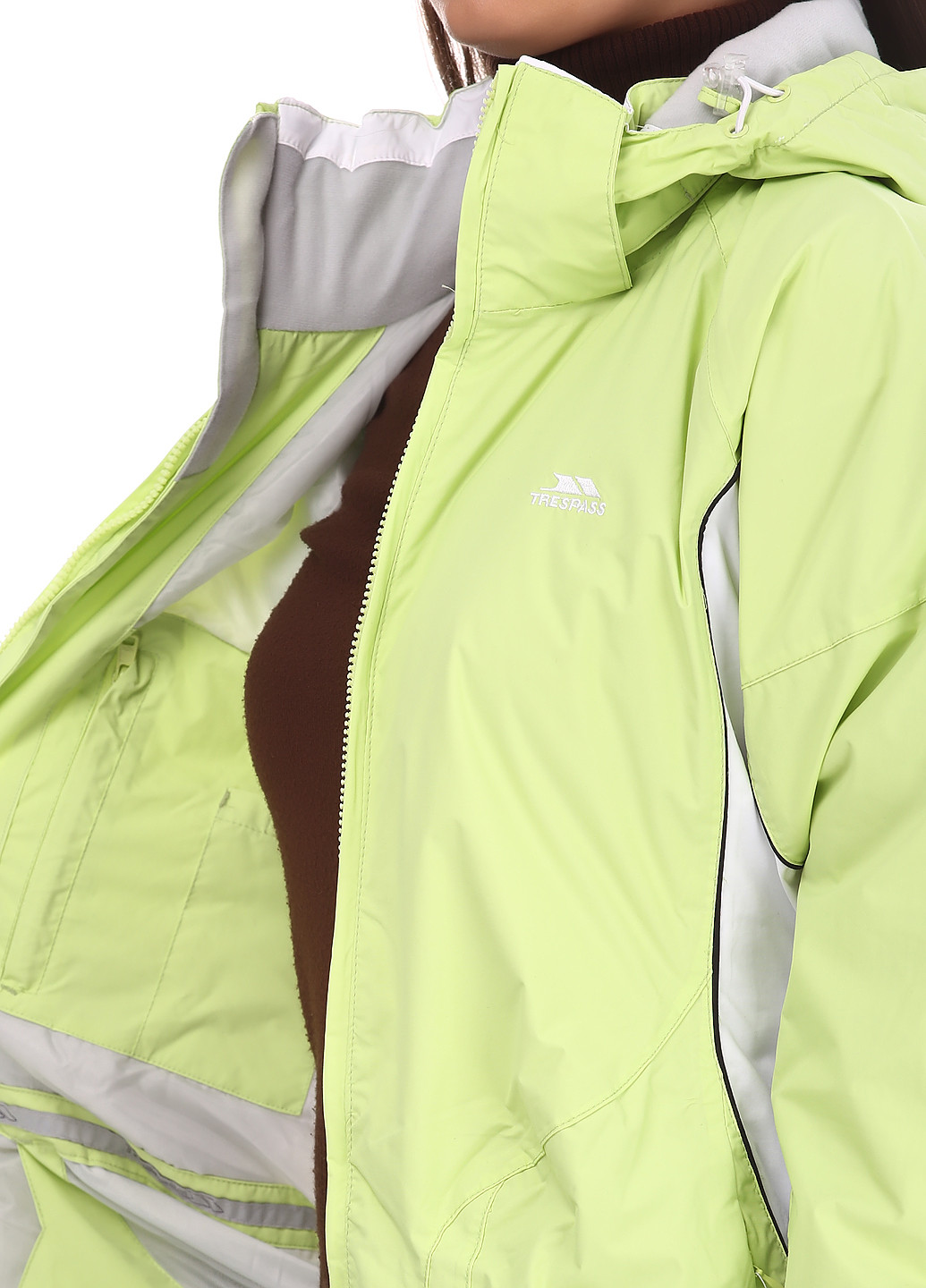 Салатова зимня куртка лыжная Trespass