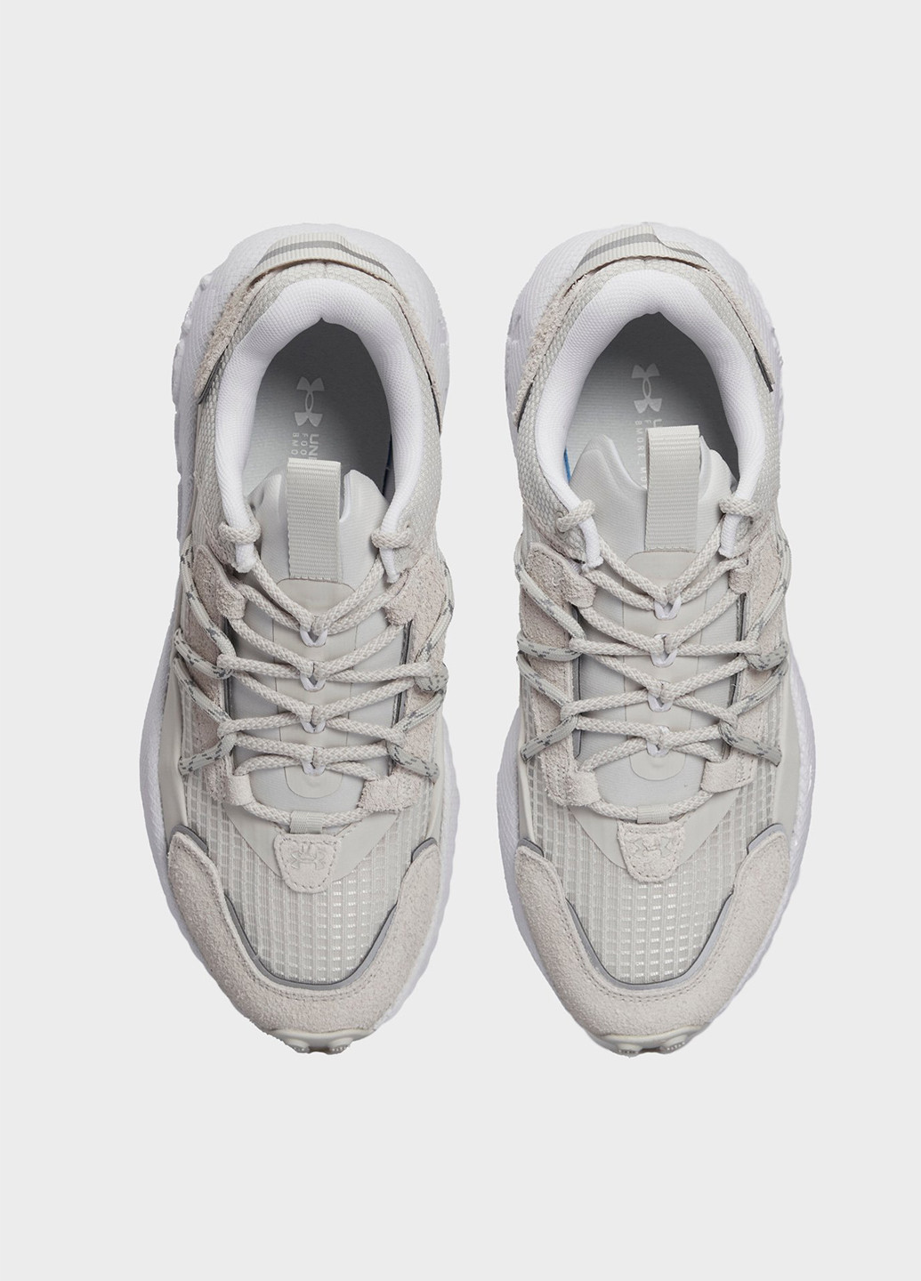 Кремові всесезонні кросівки Under Armour