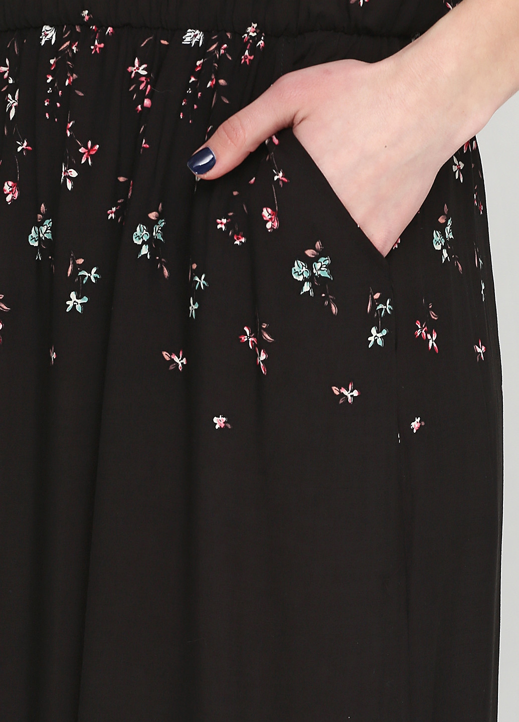 Чорна кежуал сукня Bon Voyage з квітковим принтом